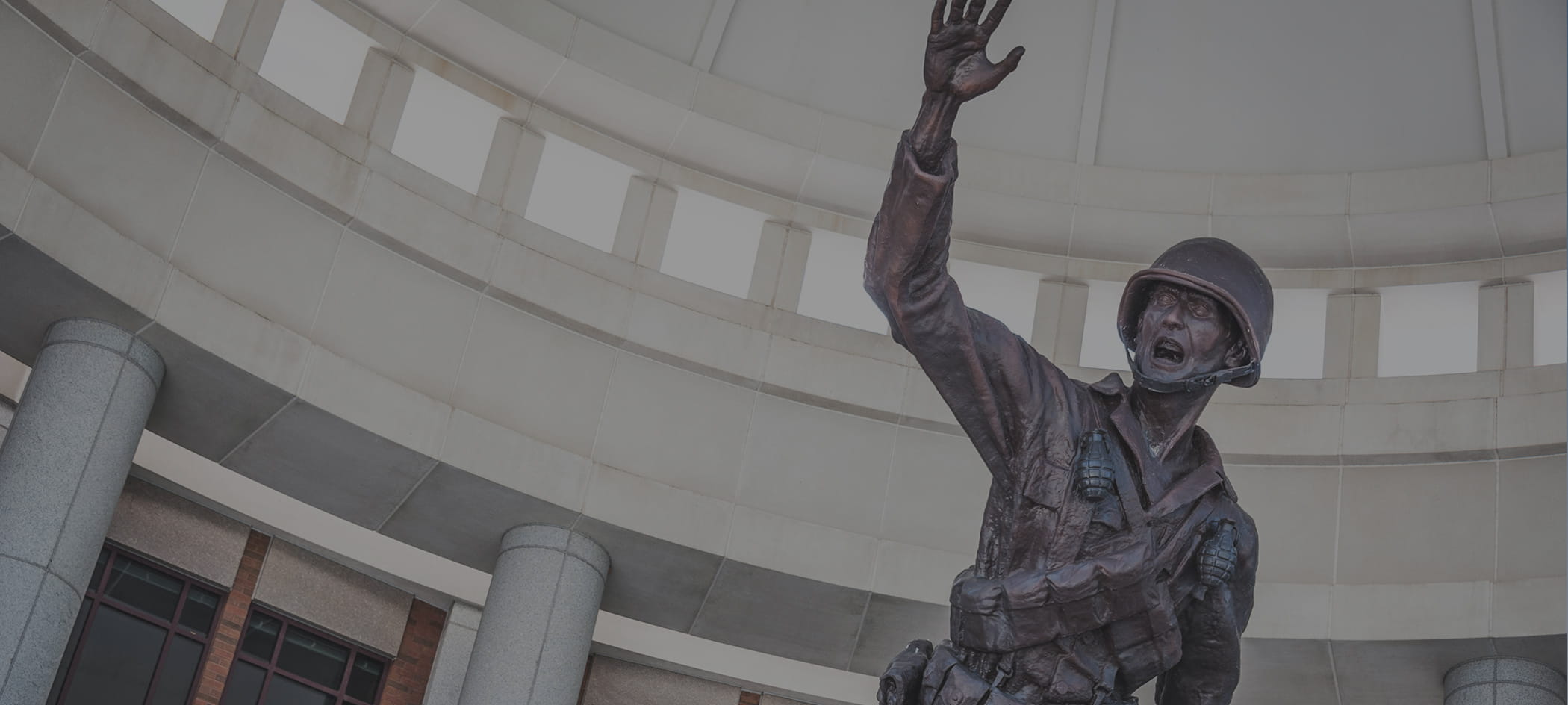 Statue of an military soldier.