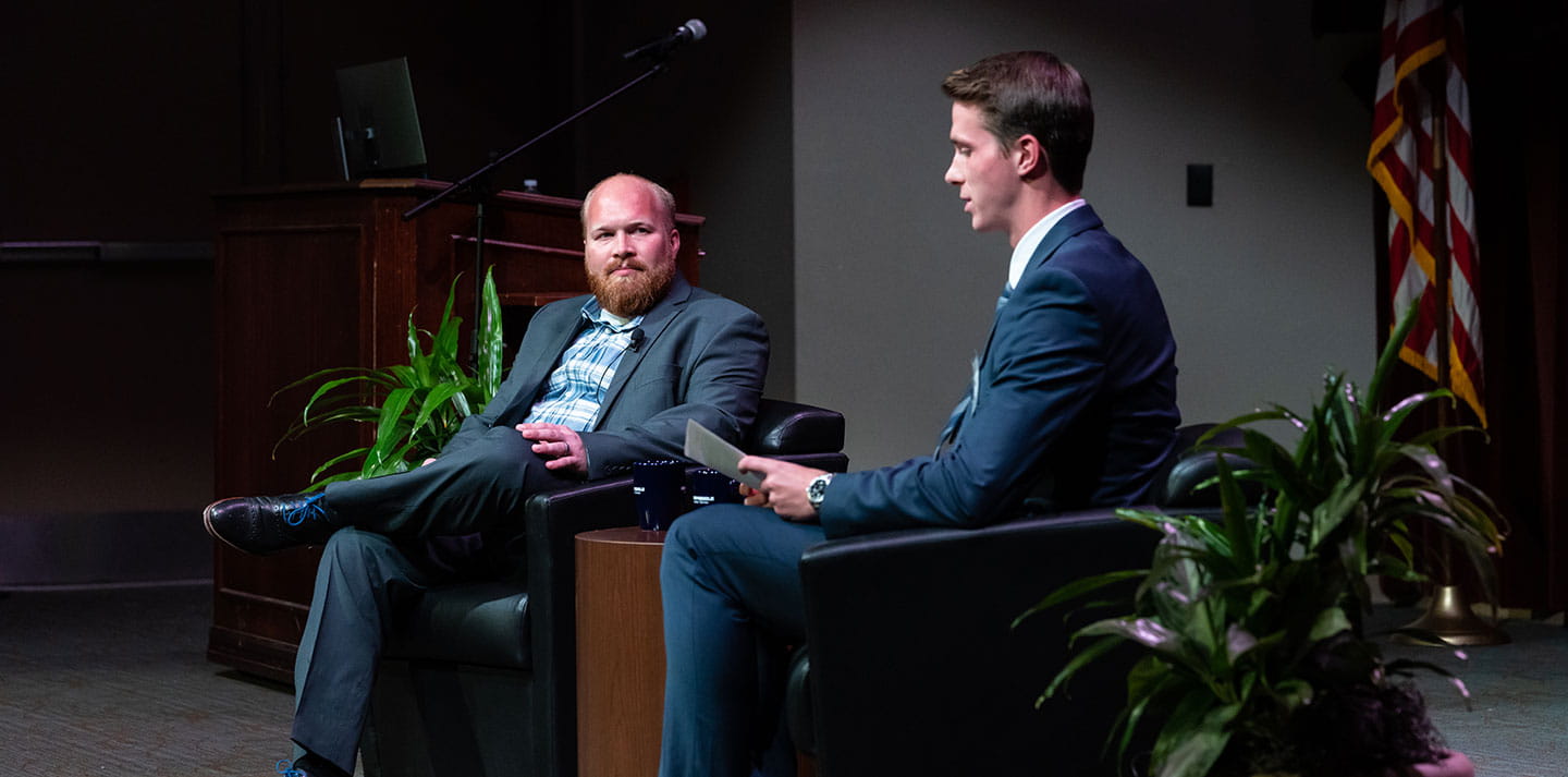 Alumnus Tyler Grinnell gives a talk at the Presidential Speaker Series