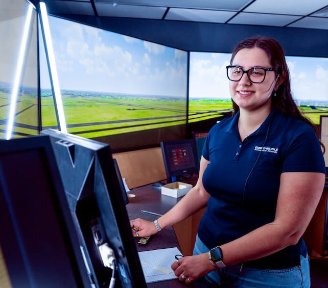 Embry-Riddle student works in an air traffic control lab