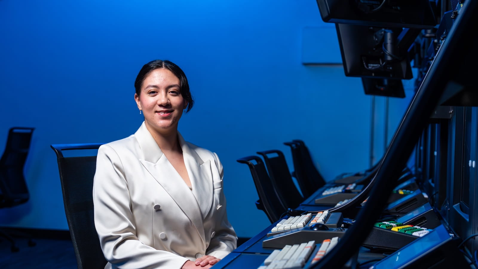 Embry-Riddle student works in air traffic control tower
