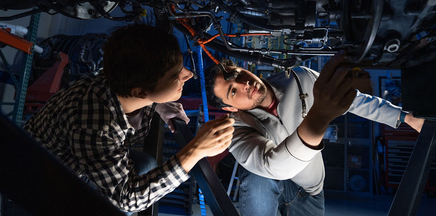 Students in the Gas Turbine Lab