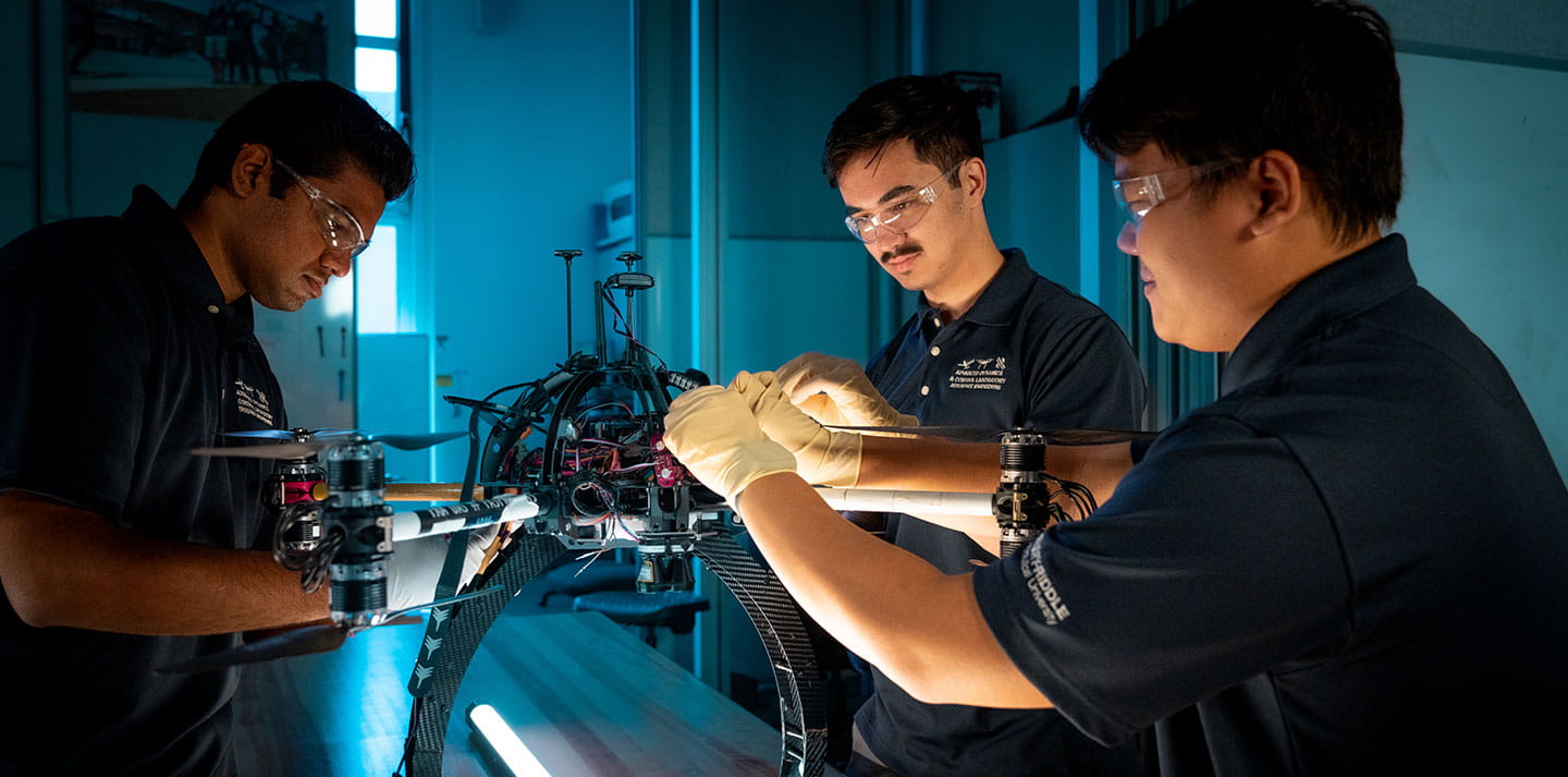 Students in the Advanced Dynamics Engineering Lab