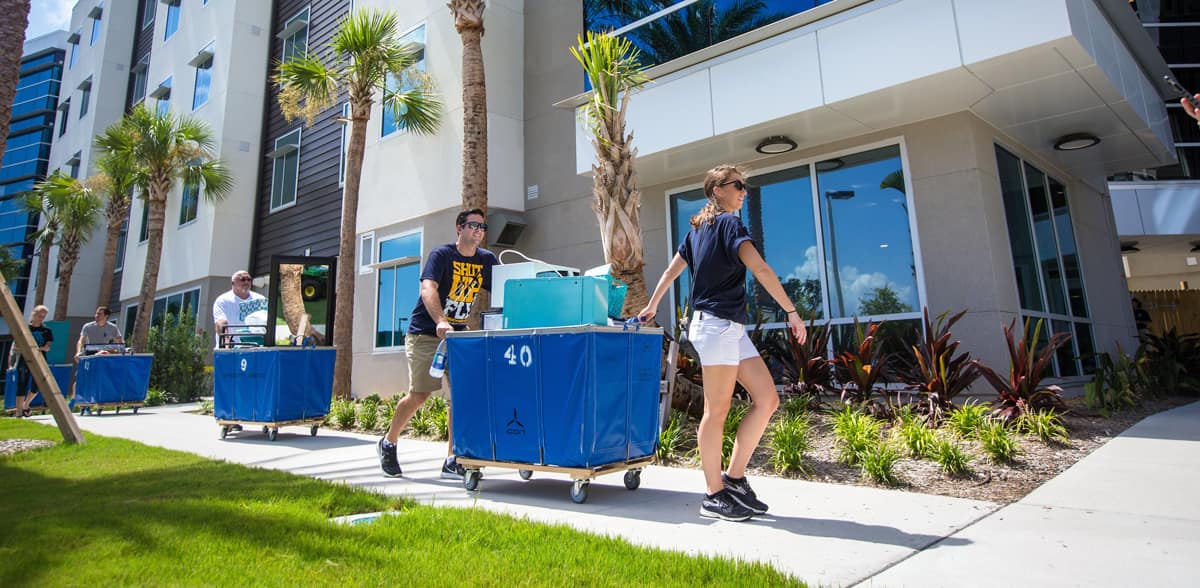 Ready to move in? Residence halls are where you’ll make lifelong connections, enjoy state-of-the-art lounges and facilities and so much more. (Photo: David Massey)