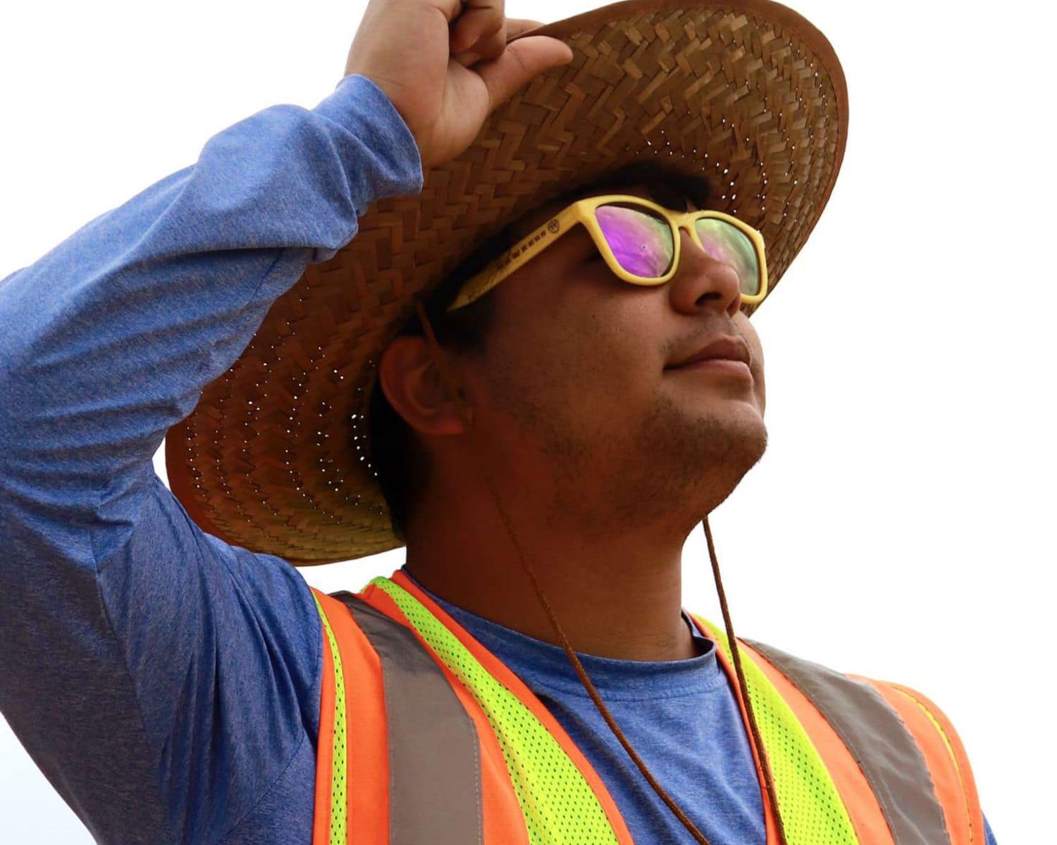 UAS major Adrian Bates-Domingo ('22, '23) watches the skies while piloting an uncrewed aerial system at Embry‑Riddle. (Photo: Adrian Bates-Domingo)
