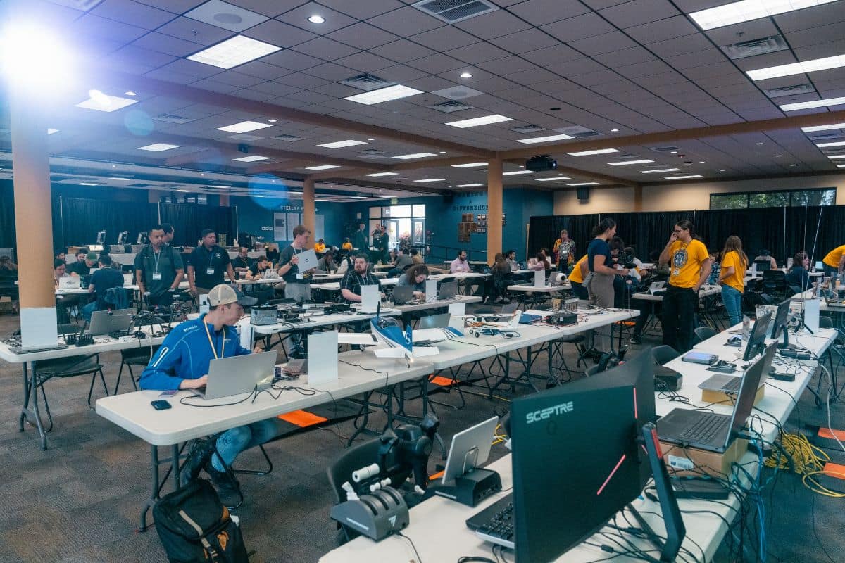 Embry-Riddle’s Prescott Campus hosted industry experts and students alike for workshops investigating the challenges facing aviation cybersecurity. (Photo: Embry-Riddle / Connor McShane)