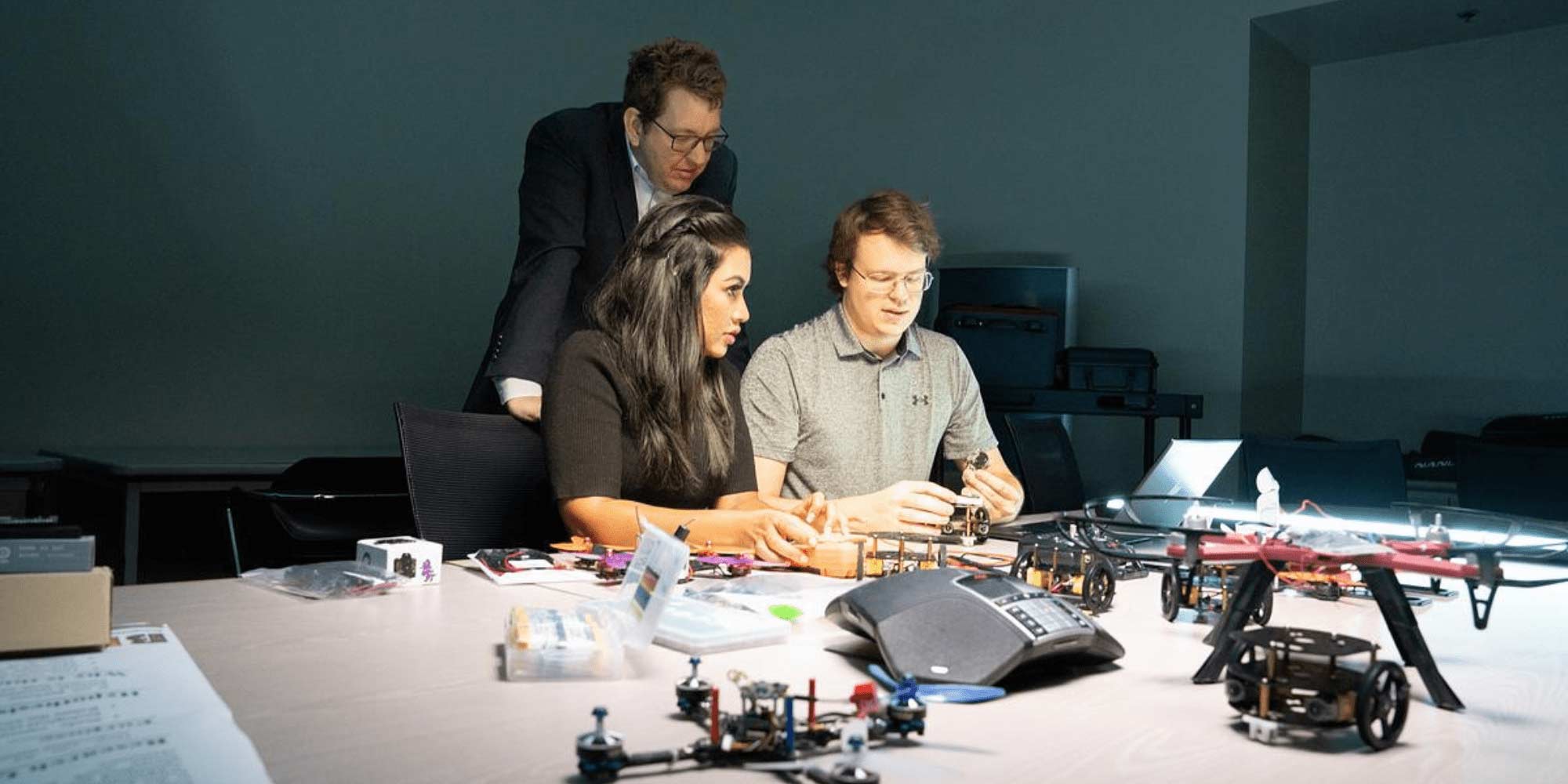 Students and faculty complete cutting-edge research in the BID4R Laboratory. (Photo: Embry‑Riddle/Bill Fredette Huffman)