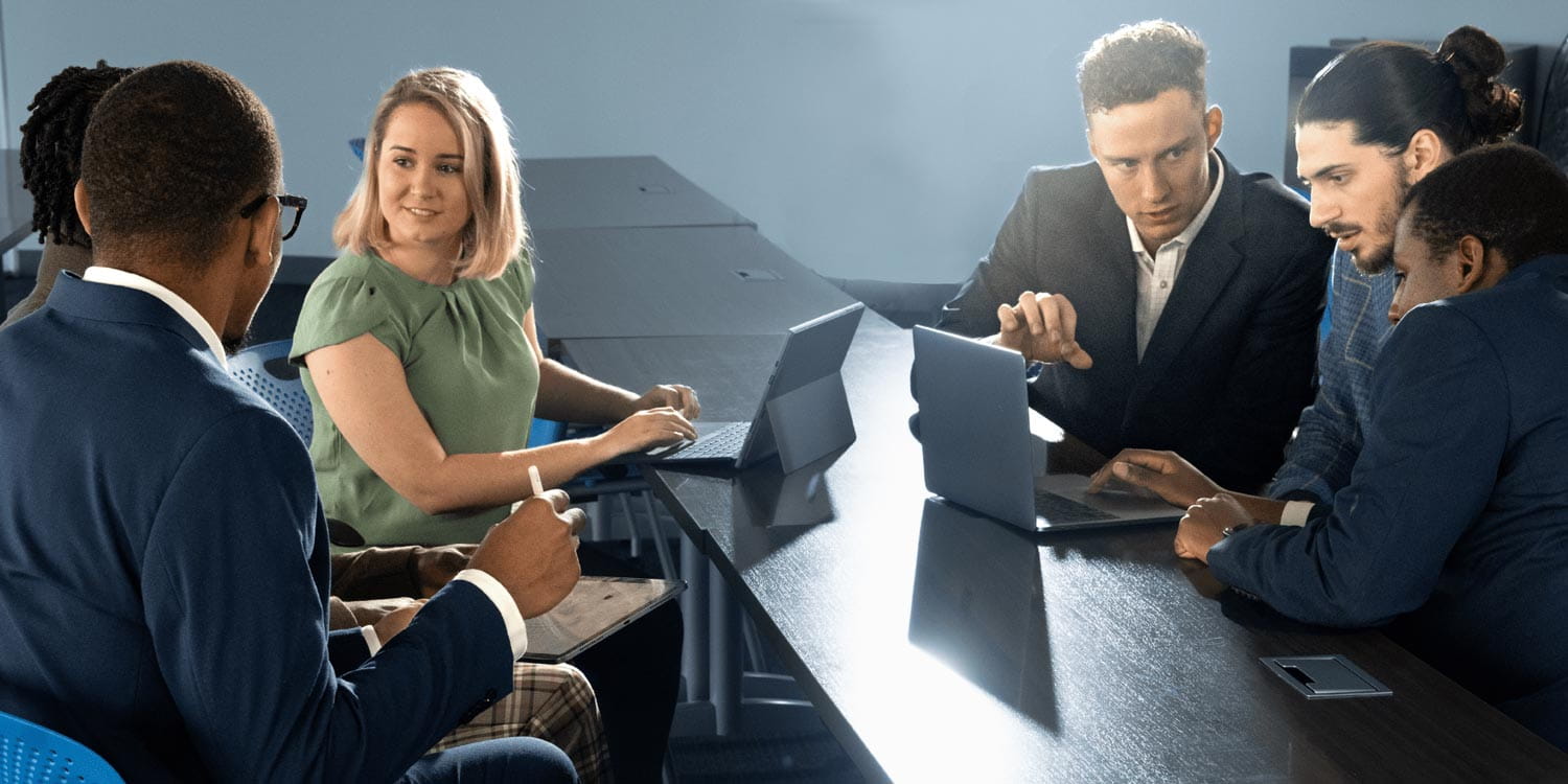 Intelligence analysts play an important role in today's increasingly complex and technological world. (Photo: Embry‑Riddle / Bill Fredette-Huffman)