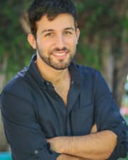 Gil Charnes