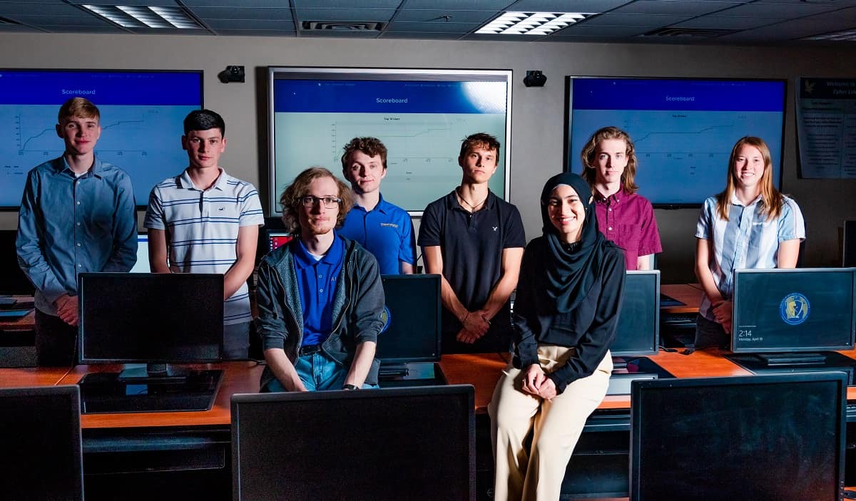 Embry‑Riddle students in classroom on the Prescott Campus.