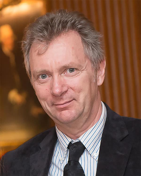 Dr. Dietmar Rempfer headshot.