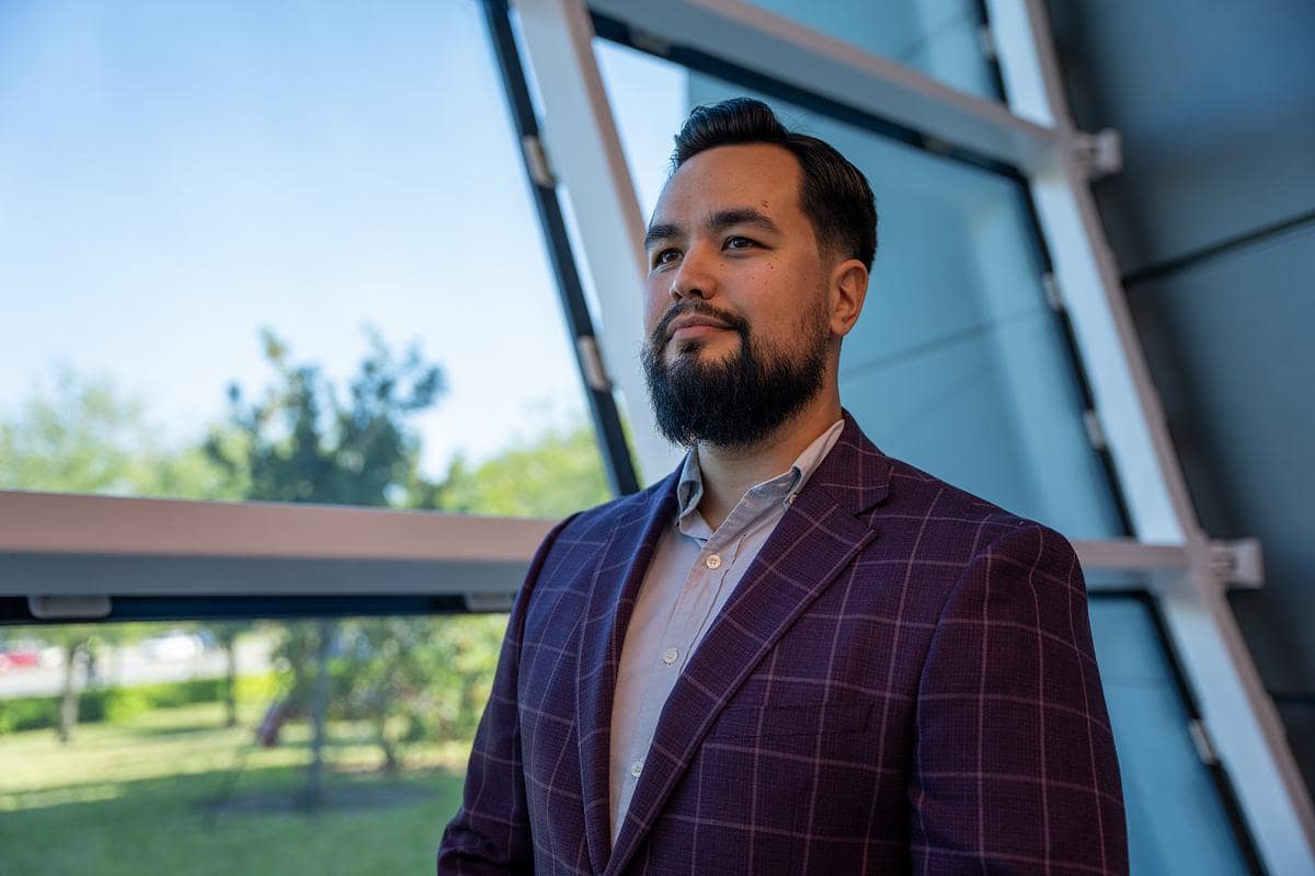 Mario Avila, founder of Tactical Solutions Group, won the $10,000 grand prize this month at Launch Your Venture, Embry‑Riddle’s annual business competition. (Photo: Embry‑Riddle/David Massey)