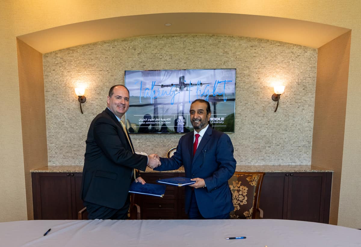 Dr. Kelly Austin, senior vice president of Academic Affairs and provost at Embry‑Riddle, signed a memorandum of understanding with His Excellency Sheikh Jabor Bin Hamad Al-Thani, of Qatar Aeronautical Academy. (Photo: Embry‑Riddle/David Massey)