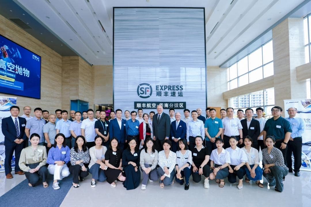 Participants from Embry‑Riddle’s Boeing Center for Aviation and Aerospace Safety SMS course in Shenzhen, Guangdong Province, China. (Photo: Robert Sumwalt)