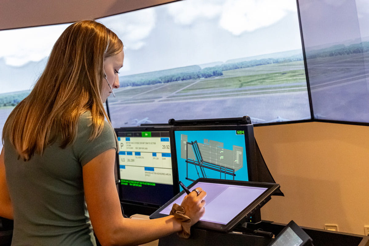 Aviation Week Op-Ed: New Hiring Path Helps Ready Students Fill Air Traffic Control Ranks, Embry‑Riddle President Writes