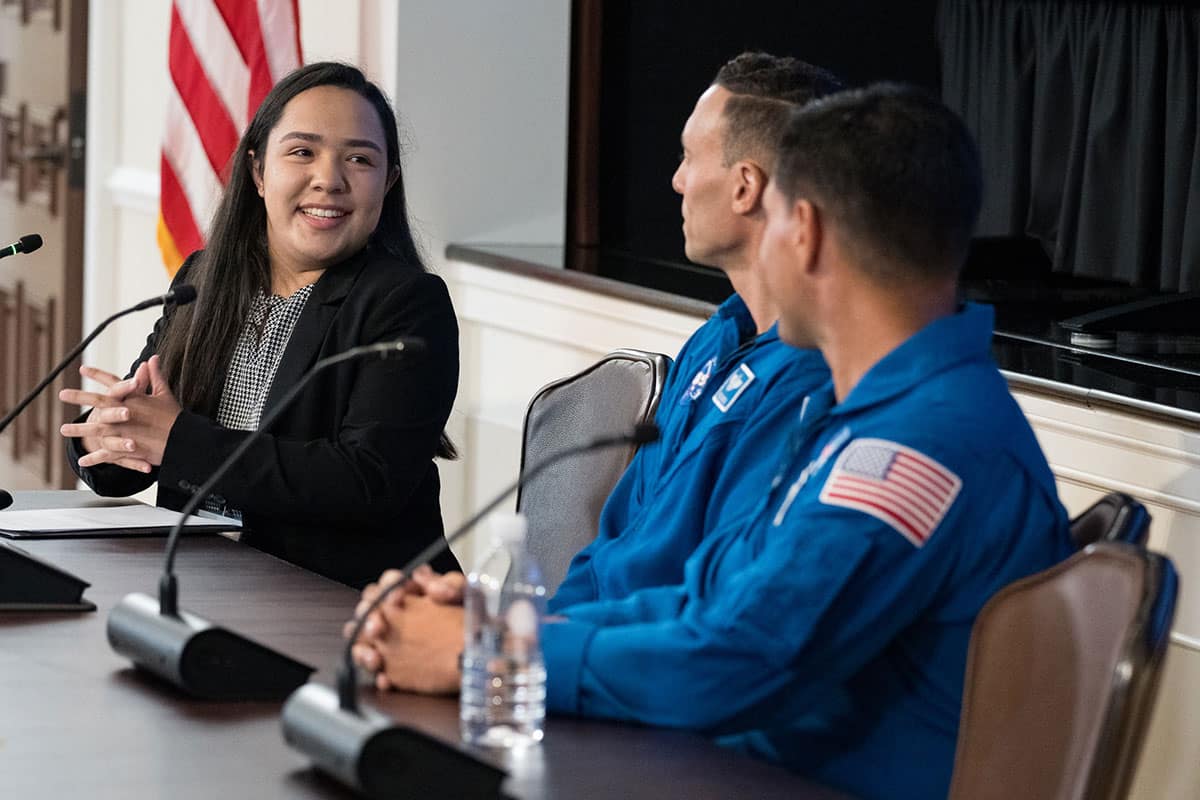 Wilmar A. Gálvez Alfonso, an Embry‑Riddle Aerospace Engineering student, interviews Latino NASA astronauts Marcos Berrios and Frank Rubio on a panel during the Hispanic Heritage Foundation Young Latinos in the Space Industry event at the White House. (Photo: Embry‑Riddle/Wilmar A. Gálvez Alfonso)