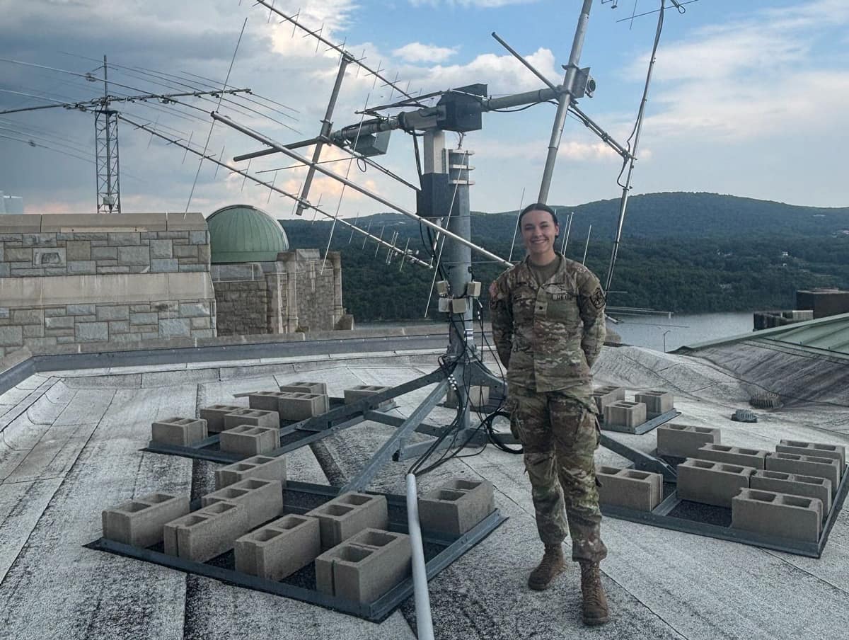  Embry‑Riddle Army ROTC Cadet Tiffany Smith was chosen for a Space Weather and Nuclear Physics Internship at West Point. She analyzed satellite and GPS data collected using an antenna on West Point’s campus. (Photo: Embry‑Riddle/Army ROTC)