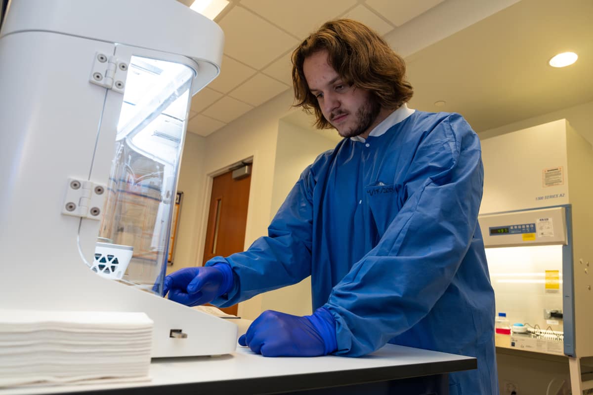 Embry-Riddle studen Kevin Kowalski working in the SPACE lab.