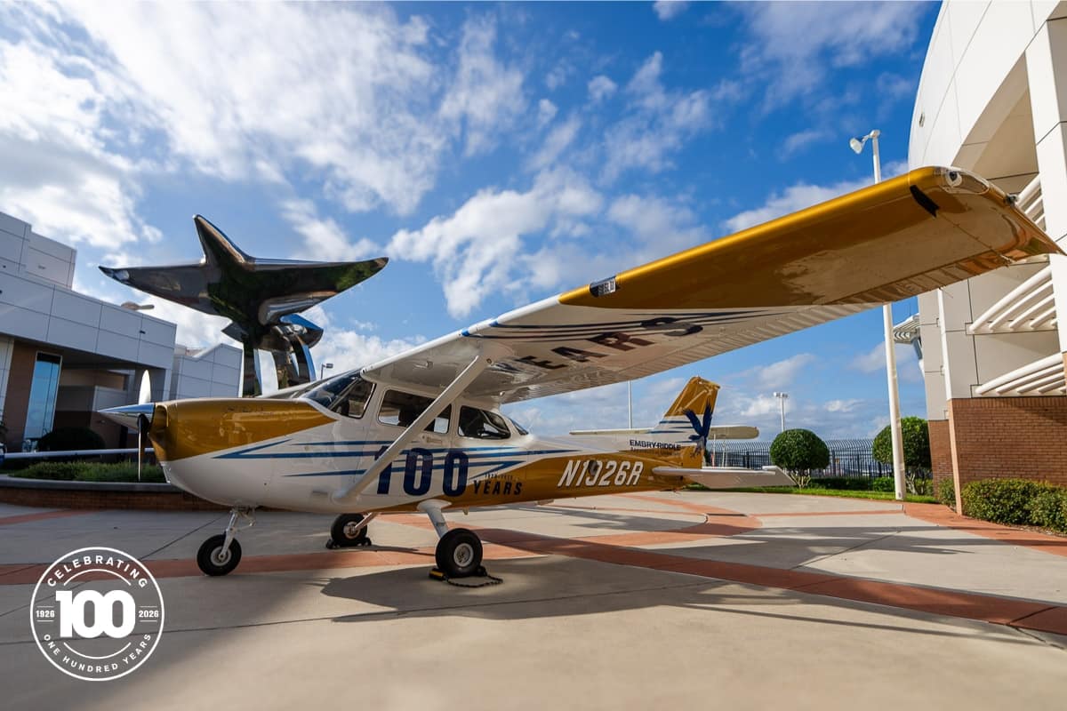 Embry-Riddle Cessna 172 Skyhawk customized with gold and blue centennial livery.