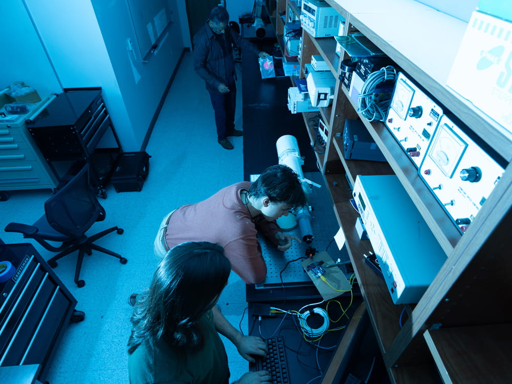 Students in the advanced physics lab.