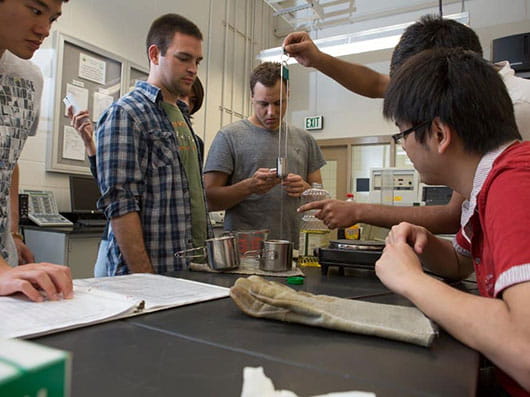 Material Testing Students Materials Testing Lab - Daytona Beach Campus