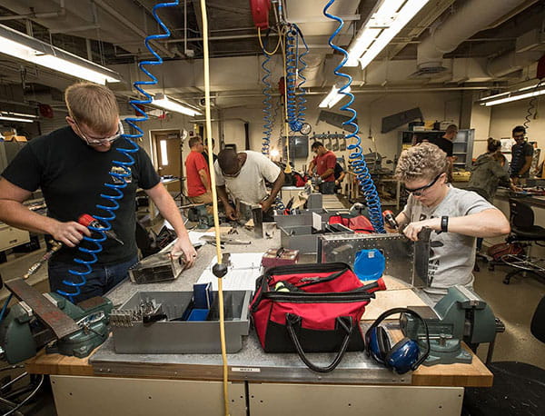 Students working in the Metallic Structures and Composites Lab