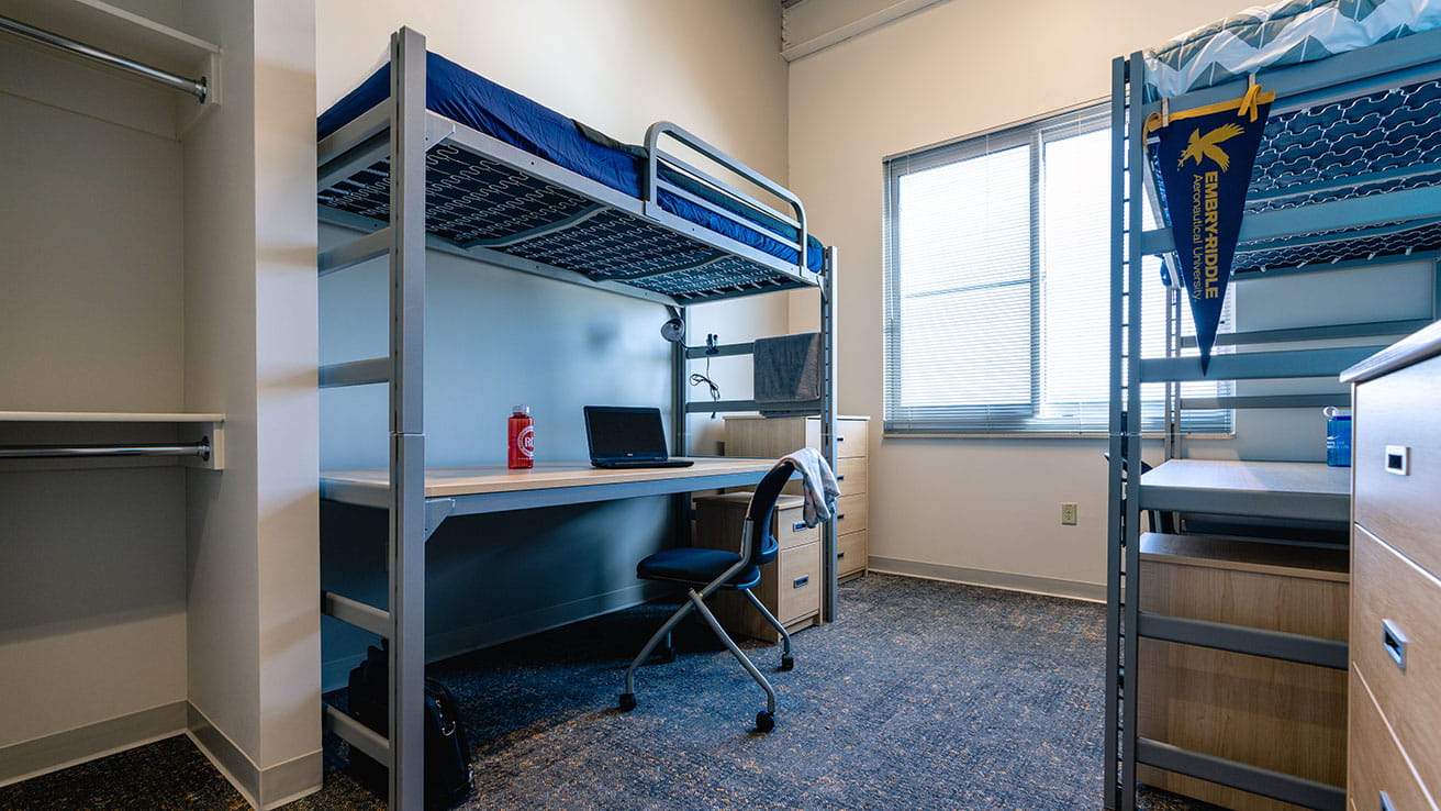 Thumb Butte Complex Suites beds and desks
