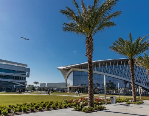 trường Embry-Riddle Aeronautical