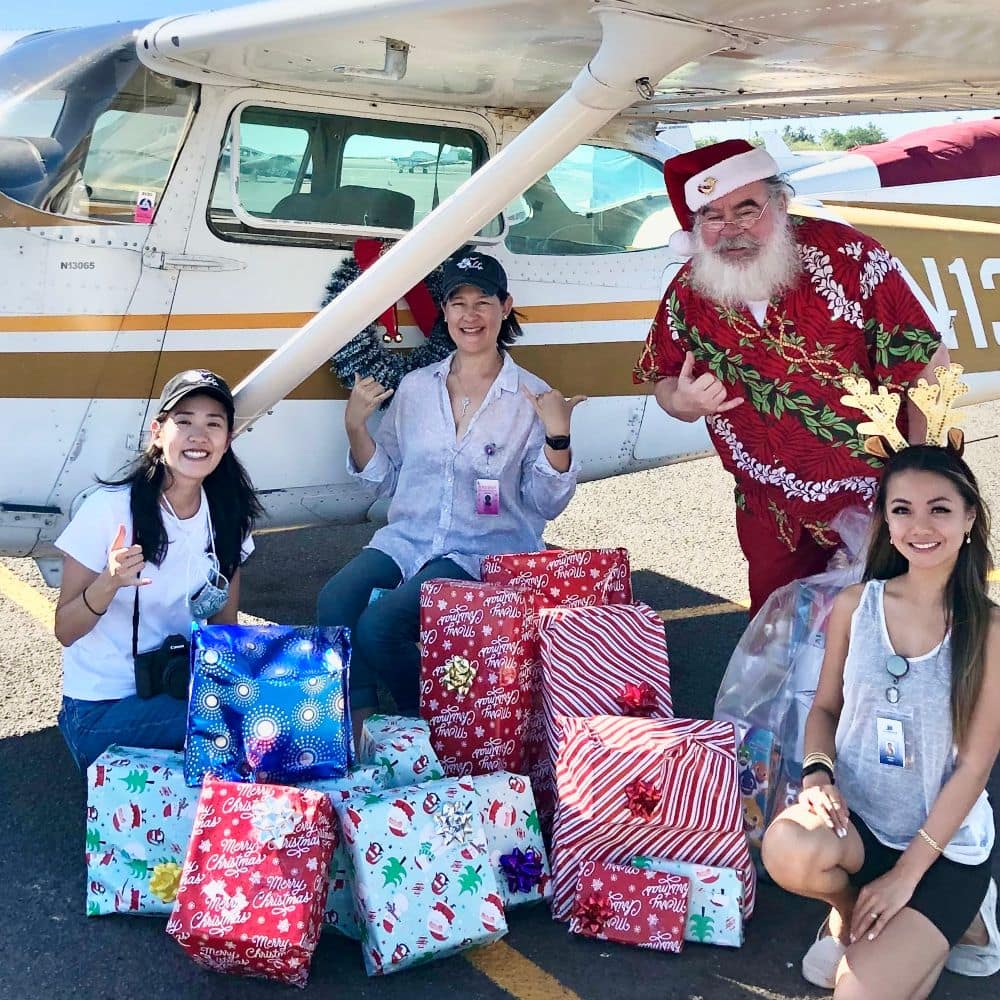 Buntin and Aloha Aviators before a holiday mission. (Photo: Nobi Buntin)