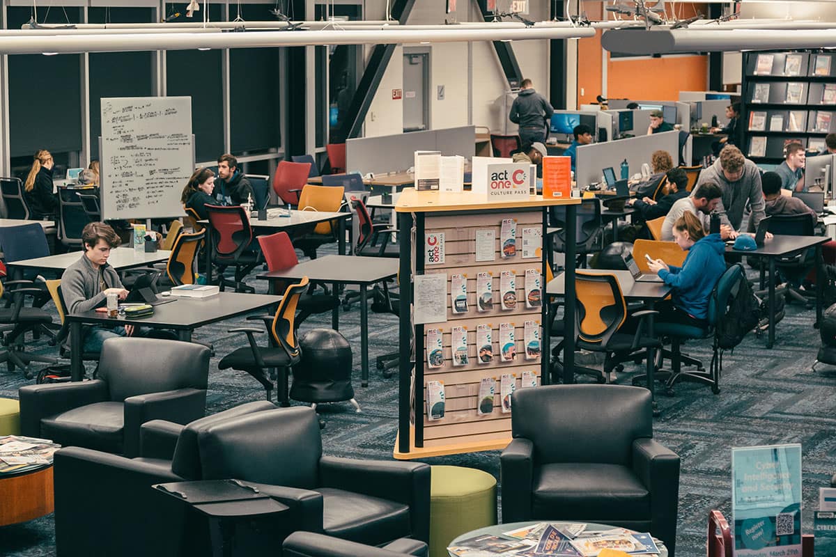 Students hard at work in Embry-Riddle's Hazy Library. (Photo: Embry-Riddle / Connor McShane)