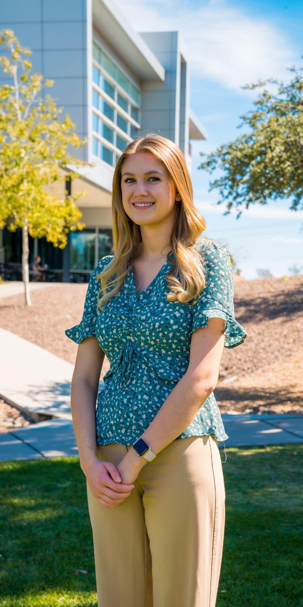 Space Physics student Clarissa Pavao at the Prescott, Arizona campus. (Photo: Embry-RIddle / Connor McShane) 