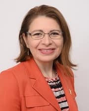 Dr. Petrescu worked as a journalist focusing on public administration and politics in Romania, as well as a professor in France. She also brings a passion for modern technologies and analytics to her classroom. (Photo: Dr. Maria Petrescu)