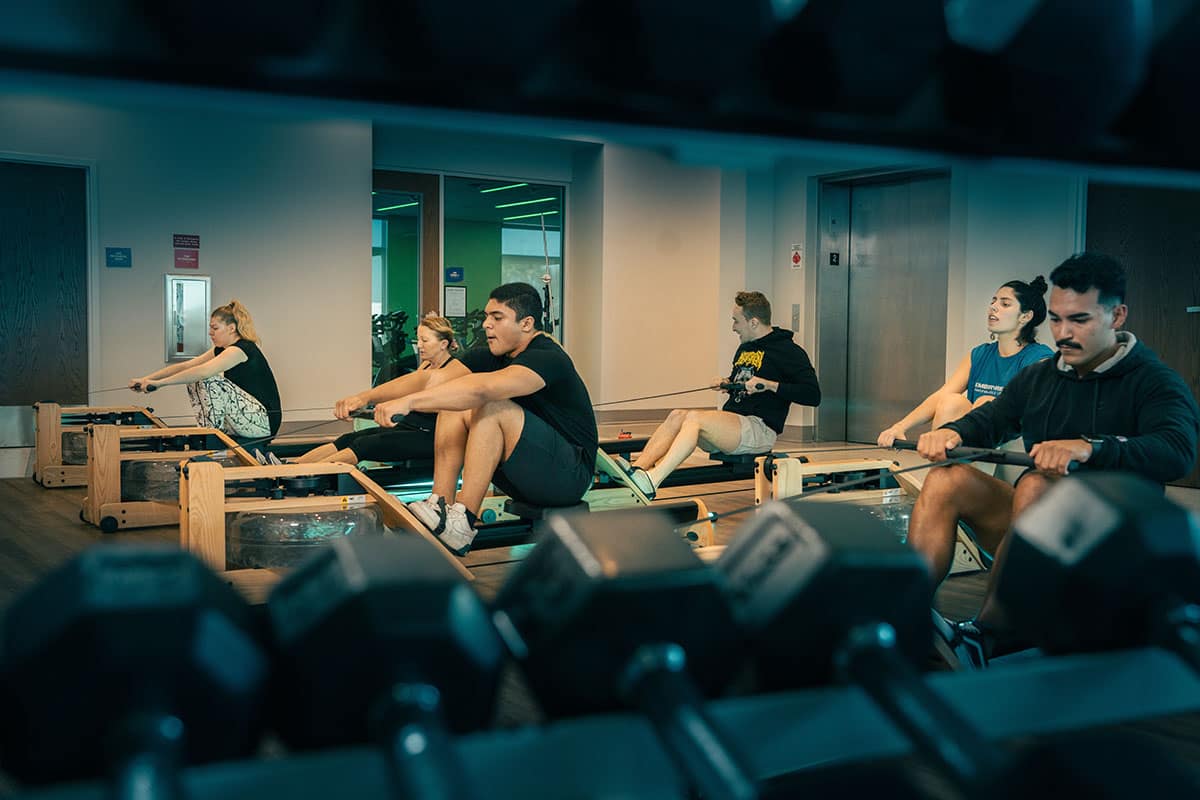 Students stay active in a rowing class at Embry-Riddle. (Photo: Embry-Riddle / Bill Fredette-Huffman)