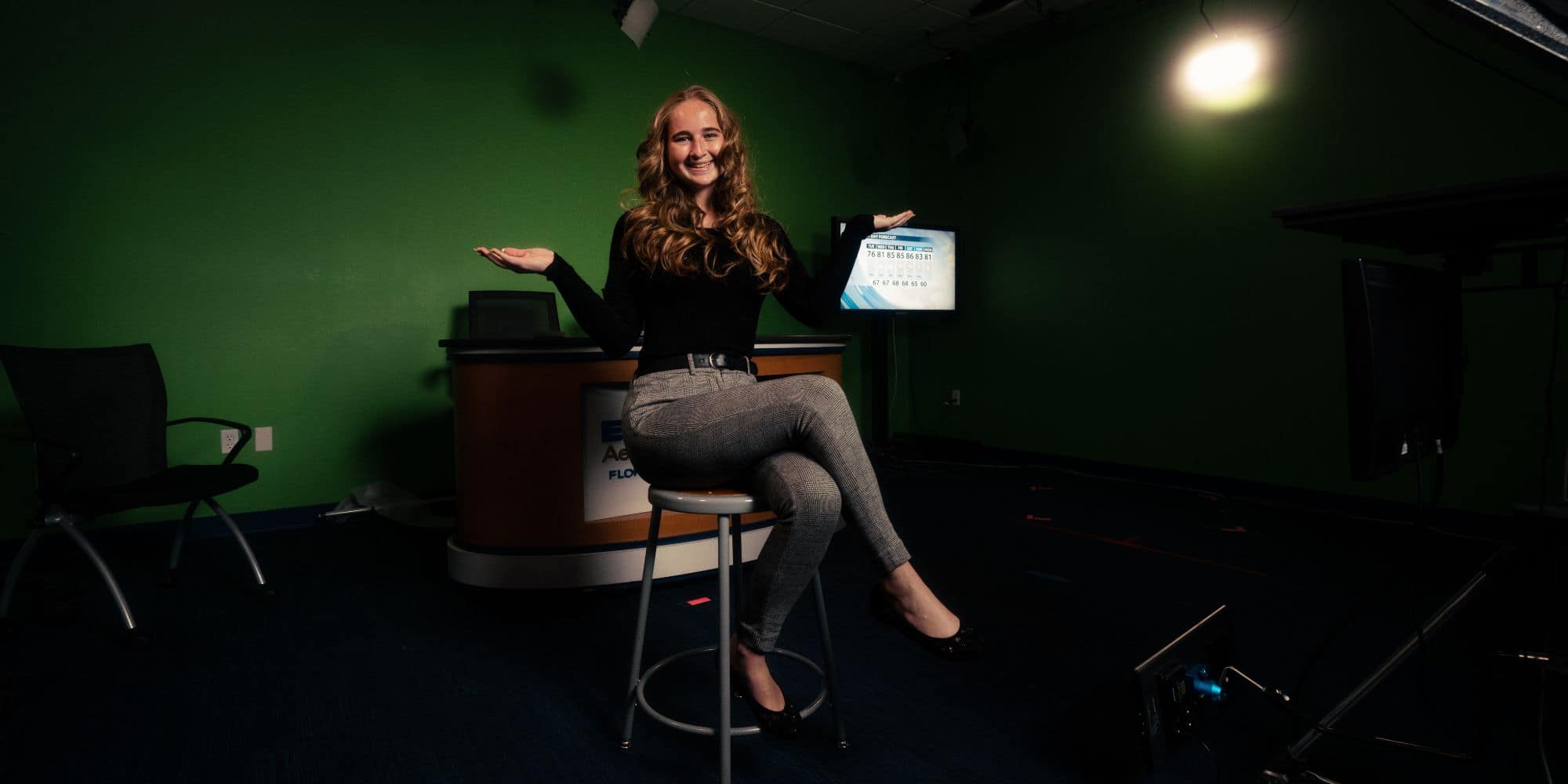 Danielle Van Pelt in the newsroom on Embry-Riddle's Daytona Beach Campus. (Photo: Embry-Riddle / Joseph Harrison)