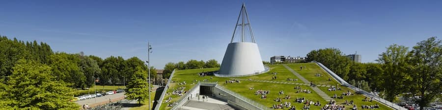 Exterior of TU Delft Library