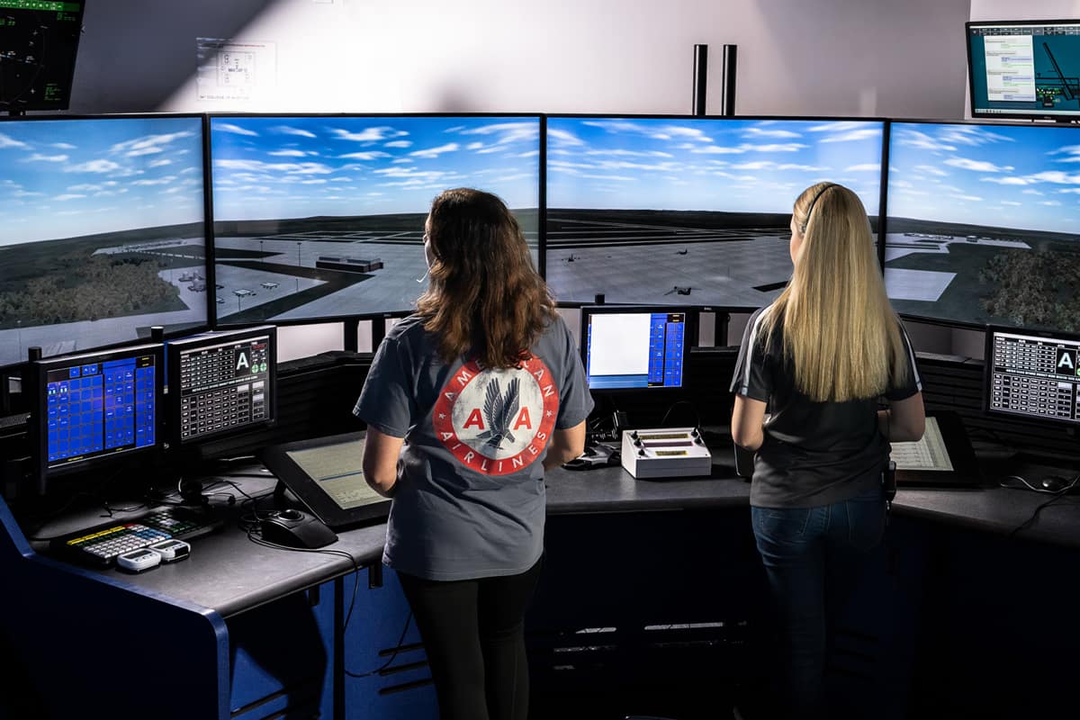 Women in Air Traffic Control Lab